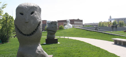 John And Mary Pappajohn Sculpture Park Des Moines Iowa Des